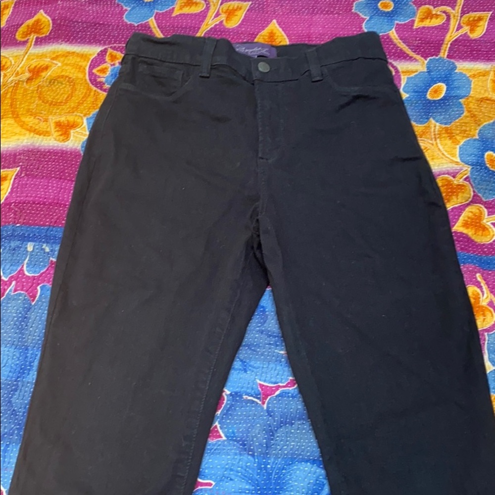 NYDJ Cropped Ankle Jeans in Black * Size 12*